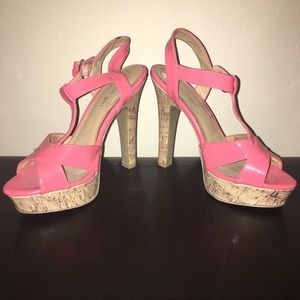 Steve Madden Platform High Heel Ankle Strap Sandal